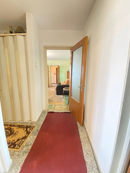 Antiaeriana, bloc reabilitat, et. 9/10, liber, 68 mp, geam la baie
